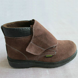 safety-shoes-001
